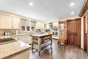 15 High St, Suffield, CT 06078 - Photo 10