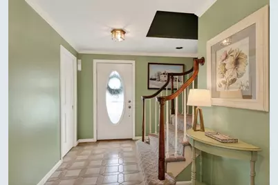 38 Oakland St, Medway, MA 02053 - Photo 6