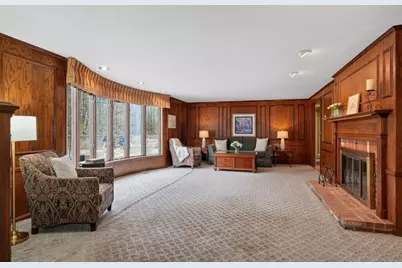 38 Oakland St, Medway, MA 02053 - Photo 8