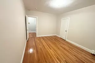 15 Ives St, Beverly, MA 01915 - Photo 6