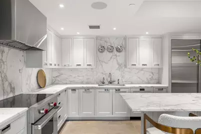 2 Commonwealth #10A, Boston, MA 02116 - Photo 14