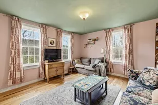 118 N Leverett Rd, Leverett, MA 01054 - Photo 6