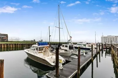 65 Wharf St #B8, Salem, MA 01970 - Photo 38