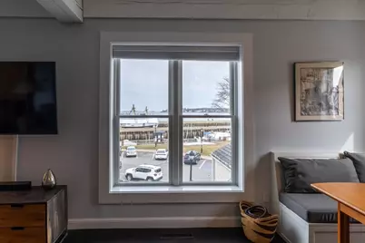 65 Wharf St #B8, Salem, MA 01970 - Photo 4