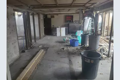 46 Gile St, Haverhill, MA 01830 - Photo 8