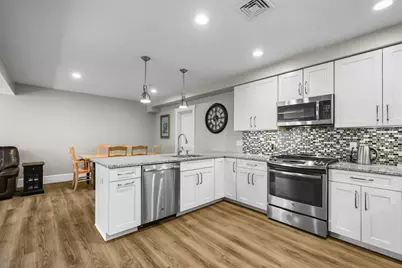 76 Court Street #6, Plymouth, MA 02360 - Photo 6