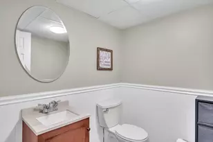 58 Madison Rd, Waltham, MA 02453 - Photo 26