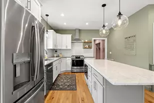 226 Cherry Tree Ln, Groton, MA 01450 - Photo 4