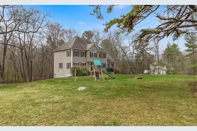 380 Richardson Road, Dracut, MA 01826 - Photo 28