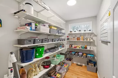 380 Richardson Road, Dracut, MA 01826 - Photo 6