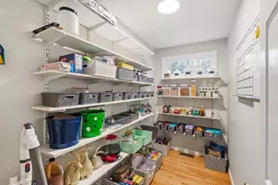 380 Richardson Rd, Dracut, MA 01826 - Photo 6