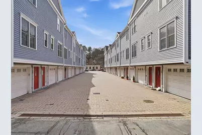 894 Main St #8, Wakefield, MA 01880 - Photo 32