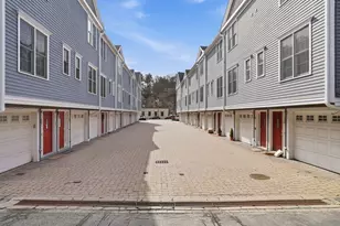 894 Main St, Wakefield, MA 01880 - Photo 32