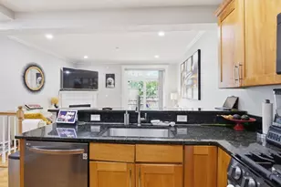 894 Main St, Wakefield, MA 01880 - Photo 12