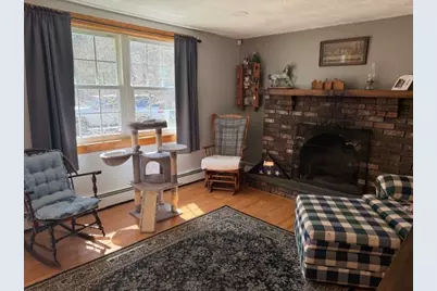 106 Seymour St, Berkley, MA 02779 - Photo 24