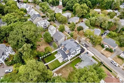 71 Cloverdale Rd, Newton, MA 02461 - Photo 26