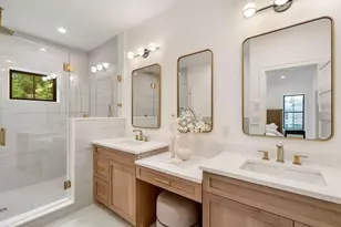 71 Cloverdale Rd, Newton, MA 02461 - Photo 18