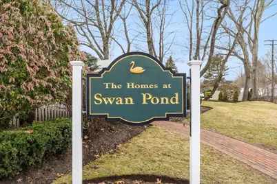 31 Pintail Rd #31, Walpole, MA 02081 - Photo 2