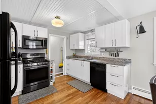 23 Bellingham Ave, Revere, MA 02151 - Photo 18