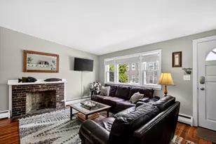 23 Bellingham Ave, Revere, MA 02151 - Photo 6