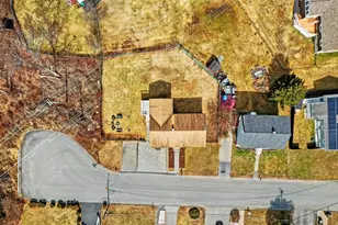 17 Elizia Cir, Lowell, MA 01854 - Photo 42