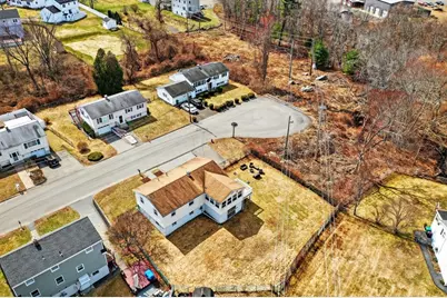 17 Elizia Circle, Lowell, MA 01854 - Photo 40