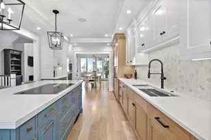 7 Bobby Jones Dr, Andover, MA 01810 - Photo 12