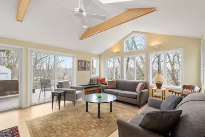 43 Palmer Rd, Newton, MA 02468 - Photo 4