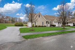 26 Sanctuary Ln, Hopkinton, MA 01748 - Photo 2