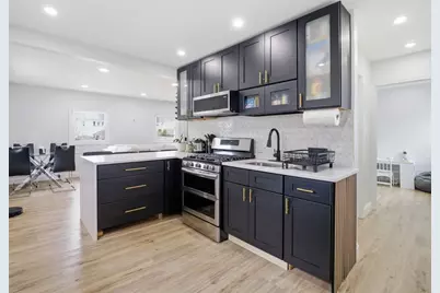 63 Jasper St, Saugus, MA 01906 - Photo 2