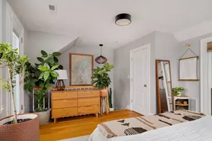 394 E 8th St, Boston, MA 02127 - Photo 16