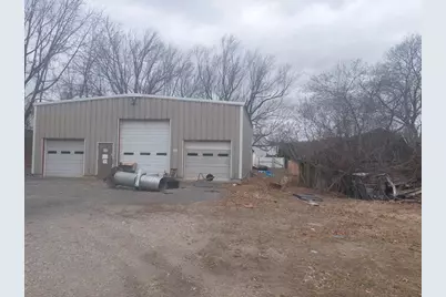 46 Gile St, Haverhill, MA 01830 - Photo 6