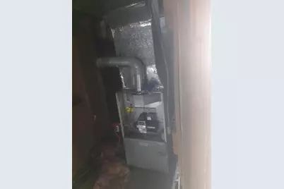 46 Gile St, Haverhill, MA 01830 - Photo 8