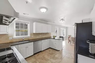 124 Clear Pond Dr #124, Walpole, MA 02081 - Photo 14