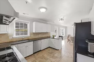 124 Clear Pond Dr, Walpole, MA 02081 - Photo 14