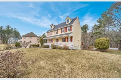 10 Stonehedge Dr, Wilmington, MA 01887 - Photo 4