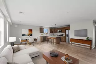 393-7 Ct St, Plymouth, MA 02360 - Photo 2