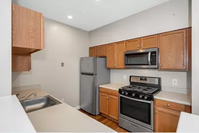 21 Hampshire Rd #306, Methuen, MA 01844 - Photo 6