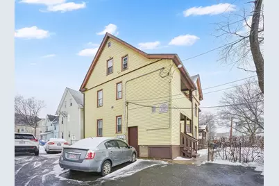 1584 Dwight St, Springfield, MA 01107 - Photo 8