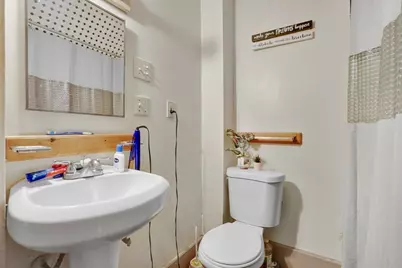 1584 Dwight St, Springfield, MA 01107 - Photo 34