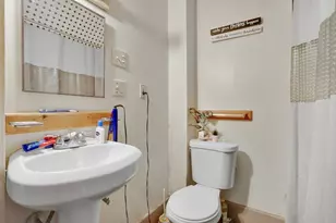 1584 Dwight St, Springfield, MA 01107 - Photo 34