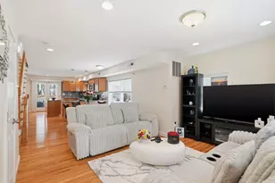 18 Winter St, Everett, MA 02149 - Photo 6
