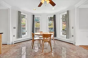 12 Parkway Dr, Saugus, MA 01906 - Photo 8