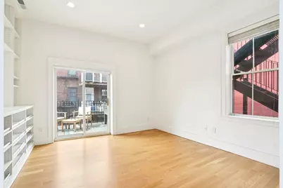159 W 3rd St #2, Boston, MA 02127 - Photo 12