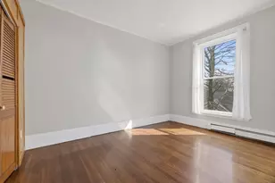 4 Mt Vernon St, Haverhill, MA 01830 - Photo 10