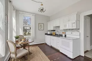 4 Mt Vernon St, Haverhill, MA 01830 - Photo 4