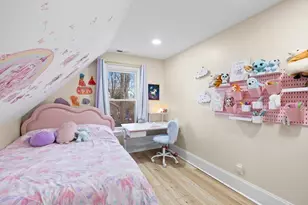 17 Preston St, Wakefield, MA 01880 - Photo 24