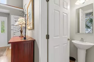 1 Selfridge Rd, Bedford, MA 01730 - Photo 16