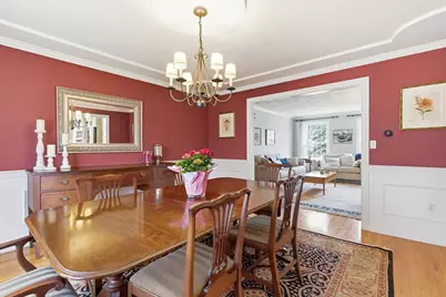 1 Selfridge Rd, Bedford, MA 01730 - Photo 12