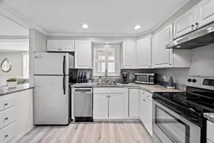 38 Moseley Ave, Newburyport, MA 01950 - Photo 14